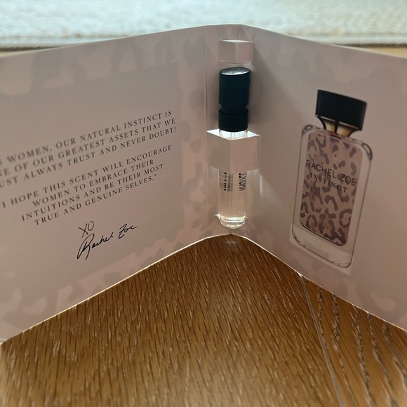 2 x Rachel Zoe Instinct samples - Picture 3 of 5